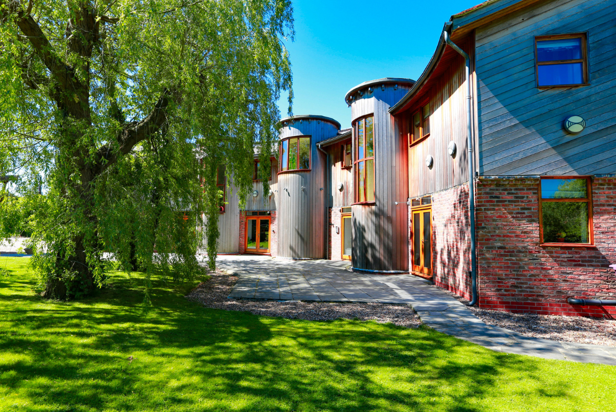 The Crescent Exterior 2