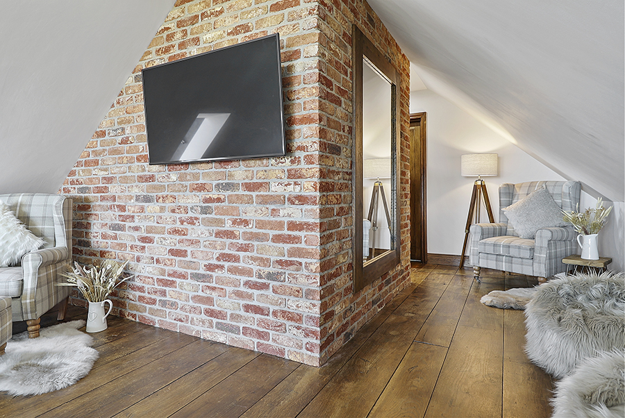 Bradstock Barn & Stables Stables Living Room 3