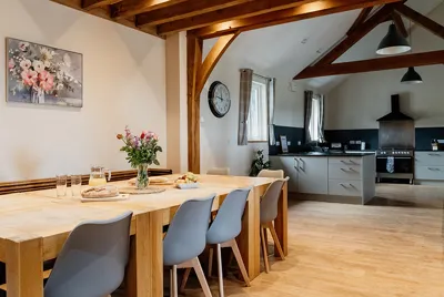 Mynach House Pumlumon Dining Space 1