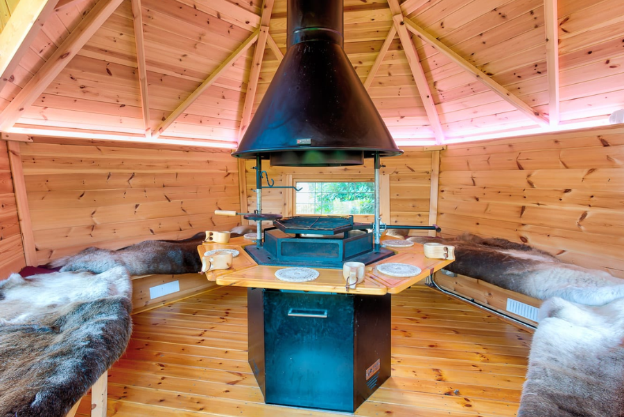 BBQ Lodge