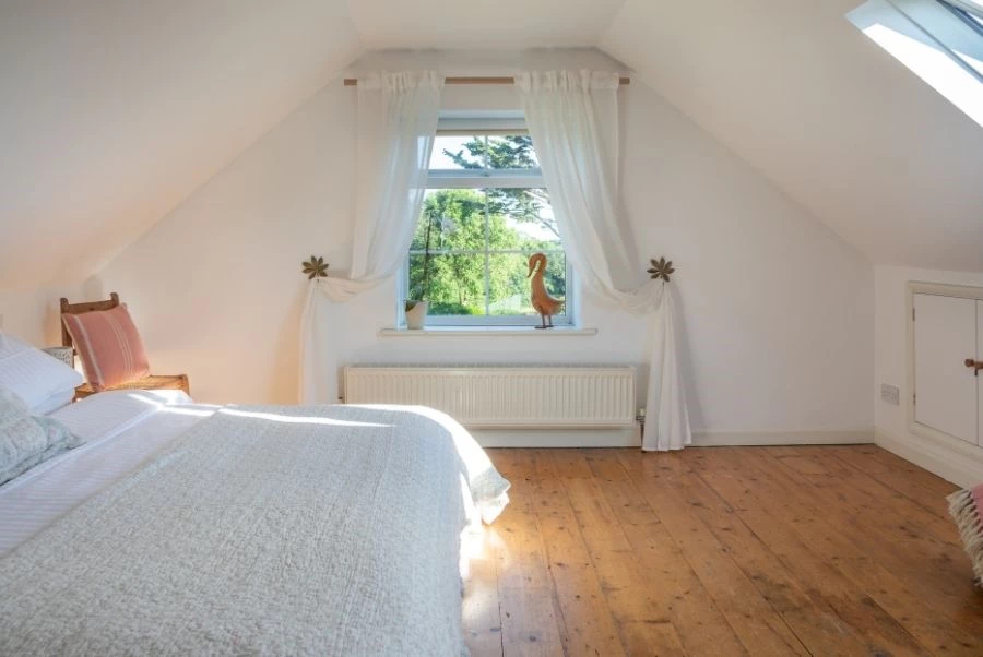 Avonley House Bedroom 4.2