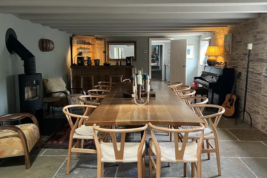 Valency View Dining Room & Bar 1