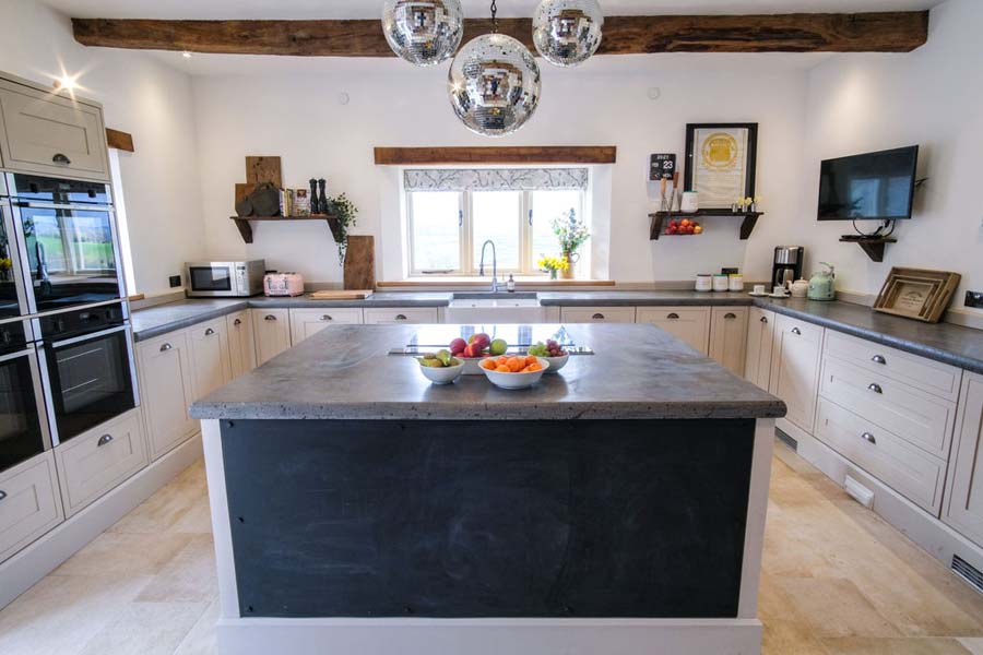 Wholehouse23mar 1