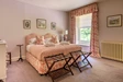 Mereview Manor Pink Bedroom 1