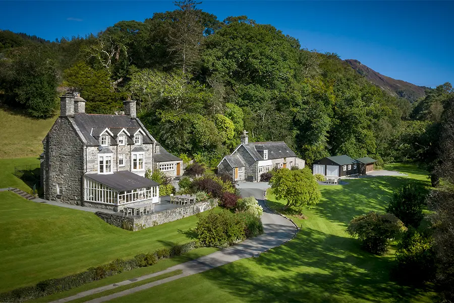Pen Afon Exterior 1