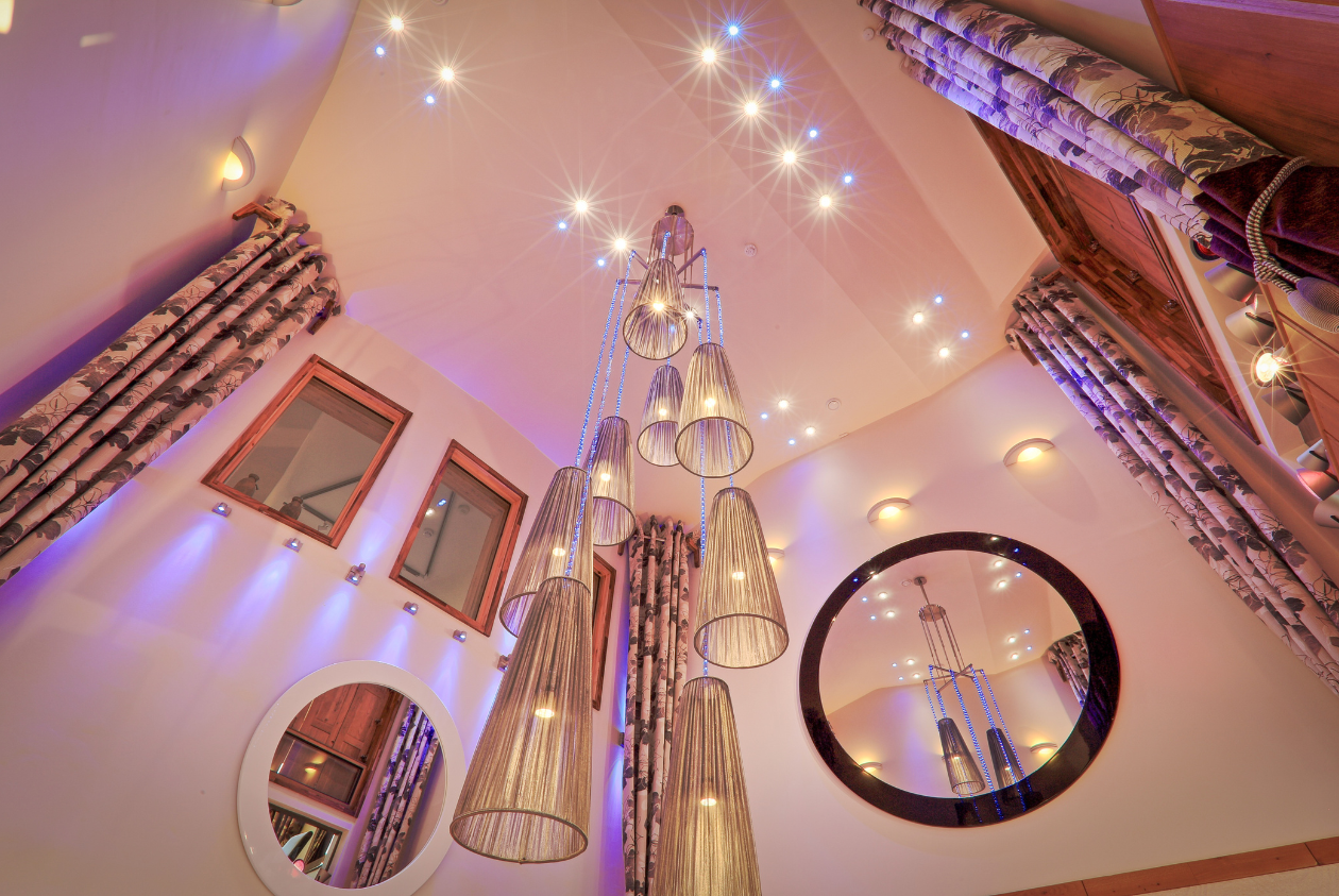 The Crescent Atrium 2