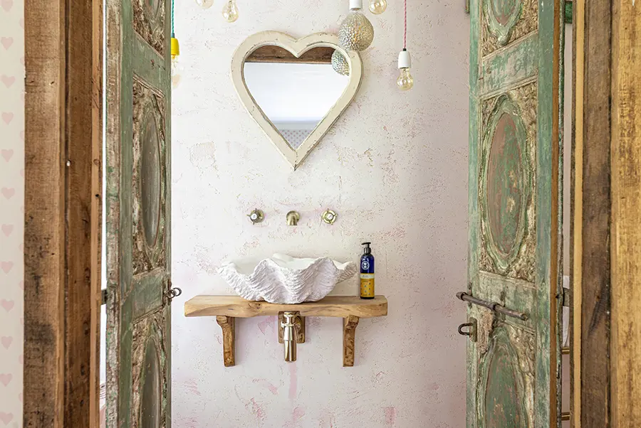 Dartmoor Wonderland Bedroom 2 Ensuite 1