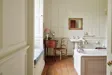 Henriette Bathroom 2