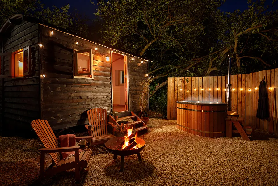 Parsonage House Shepherds Hut Exterior 3