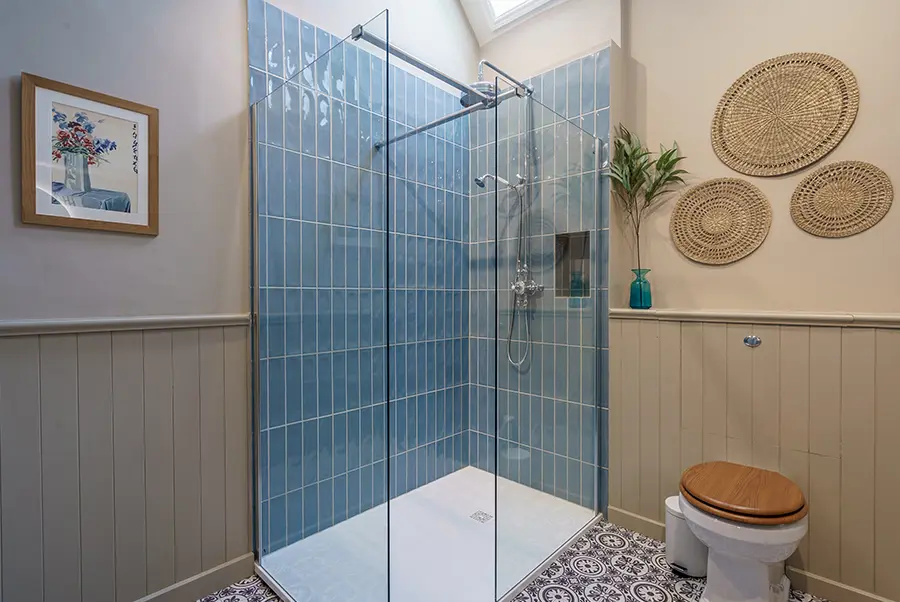 Belwick Hall Bathroom 5.2