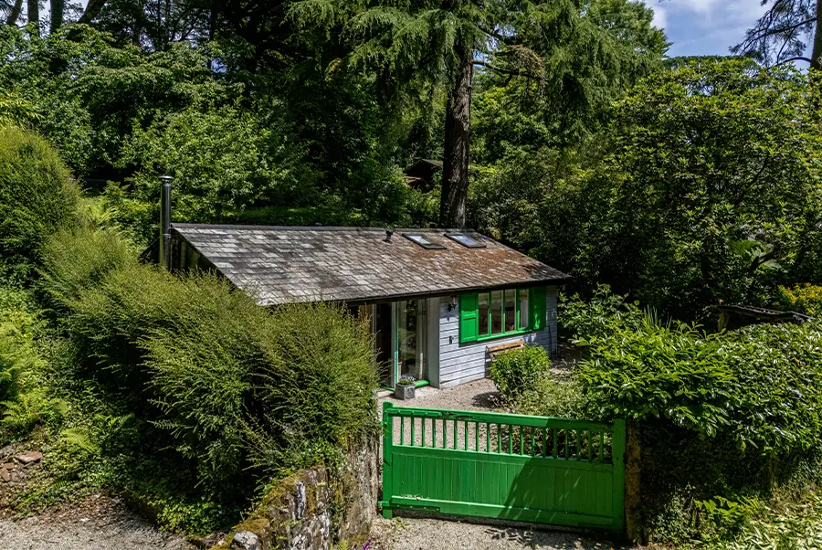 Dartmoor Wonderland Cabin Exterior 2
