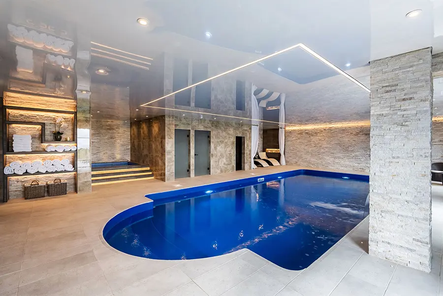 Heatherbryn House Pool 2