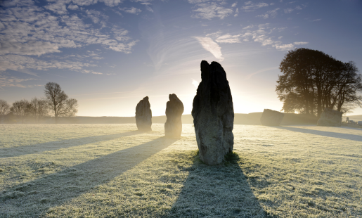 AVEBURY STONE CIRCLE