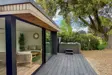 Lynbrook House Garden Room & Hot Tub