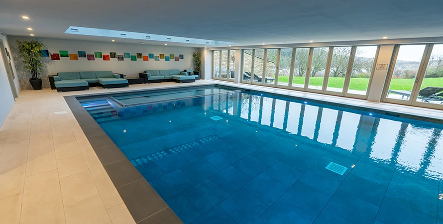 Lulworth House Swimming Pool (1)