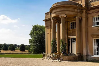 Yoxford Manor Entrance