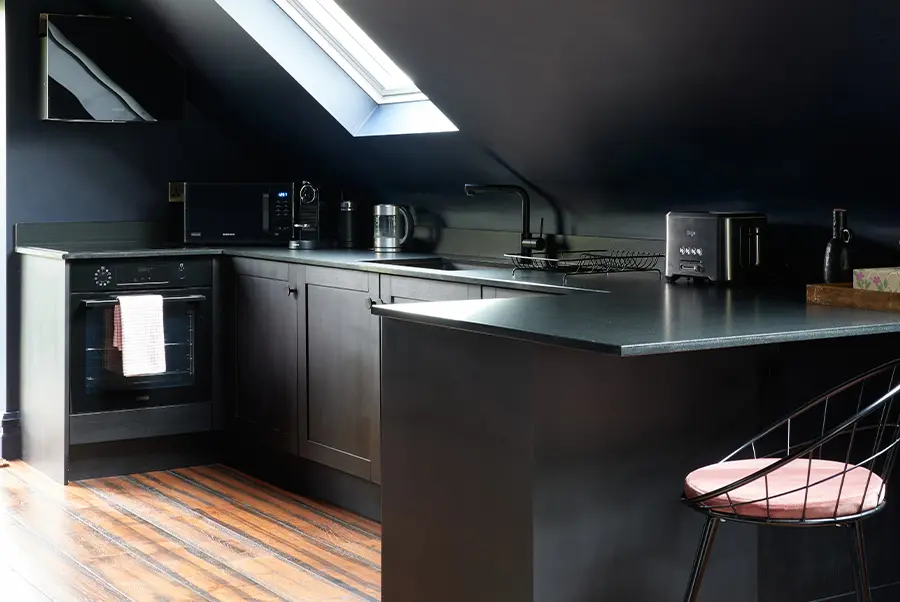 La Cachette Annex Kitchenette