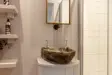 Rapunzels' Keep Bathroom 7