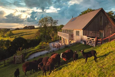 Hillview Retreat Exterior3