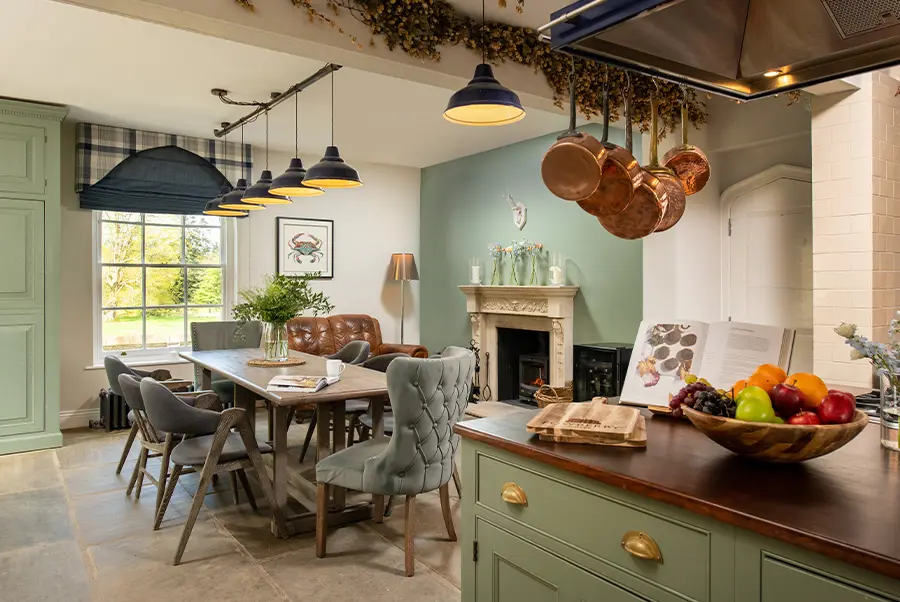 Tillbridge Hall Kitchen Table 2