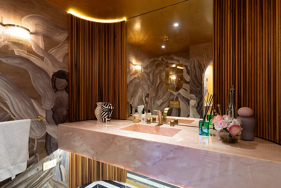 Palmer Oaks Cloakroom
