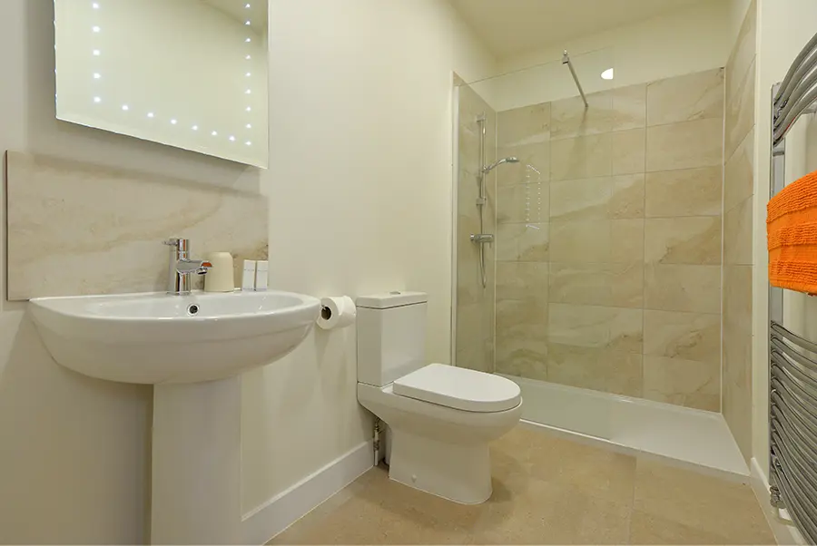 Eastwold Barn Bathroom 2