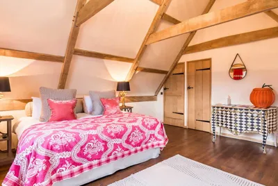 Suffolk Farmhouse Bedroom2