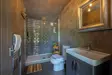 Bannerby Lodge Lavender Lodge Bathroom