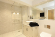 Royd Moor Manor Bathroom9