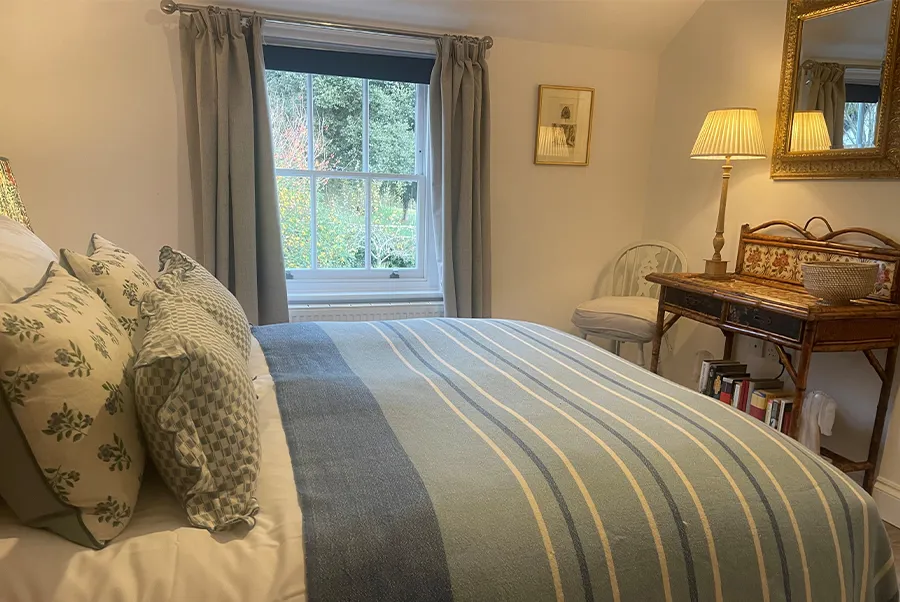 Boleyn Hall Coach House Bedroom