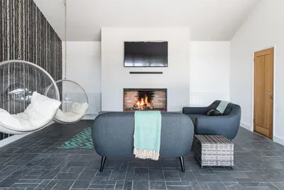 Devonhill Living Space 5