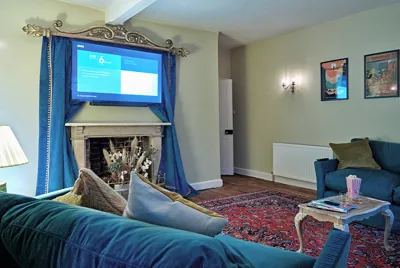 Henriette Cinema Room 1