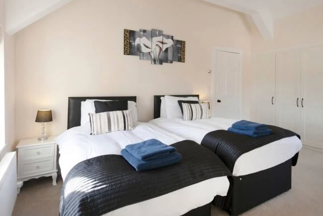 The Grange Derbyshire Bedroom2