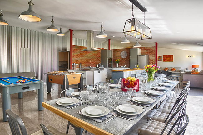 The Cedar Barn Dining
