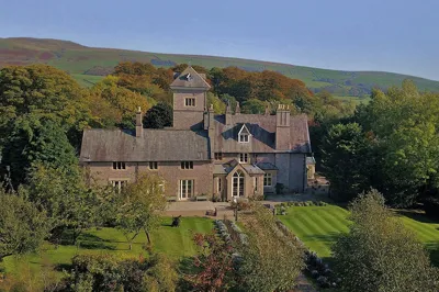 Beckland Grange Exterior2