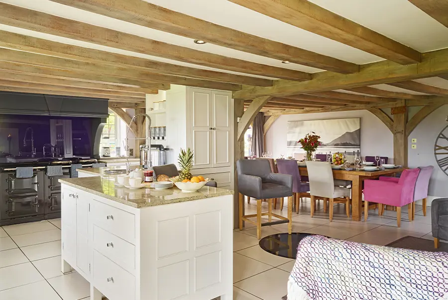 Hearth & Hollow Kitchen Dining Room 1