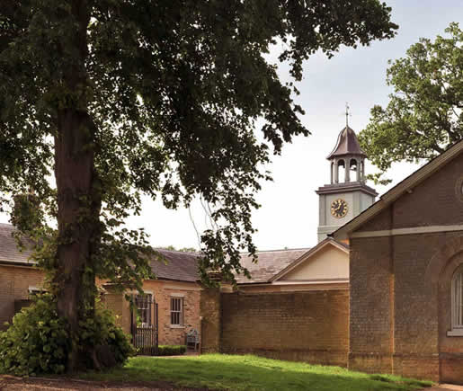 Suffolk Stables And Barn (1)