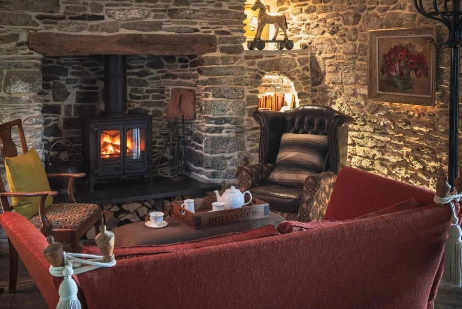 Tregulland Cottage Snug