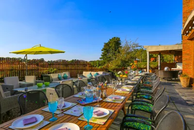 The Crescent Alfresco Dining 1