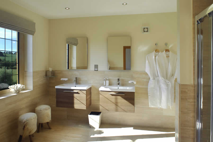 Campden House Master Bathroom