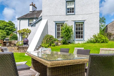 Oldstone Hall Gardens 3