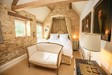 The Barn At Windrush Gold Bedroom