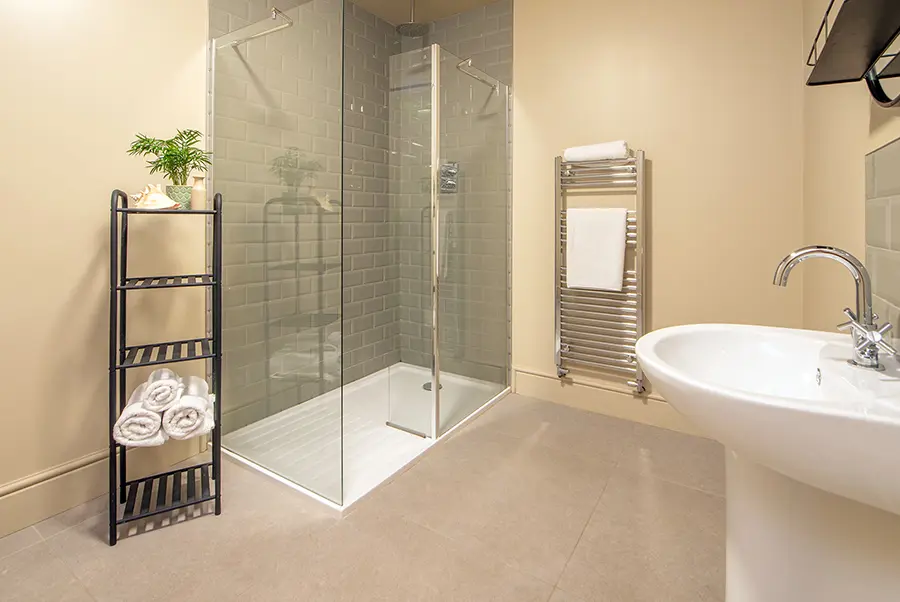 Damson Barn Bathroom 3