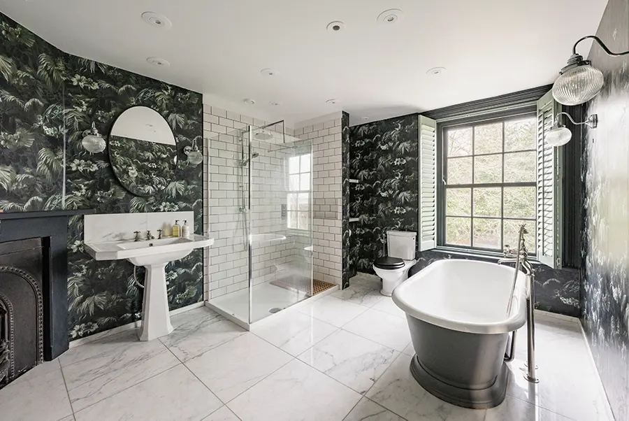 Windmill View Master Ensuite