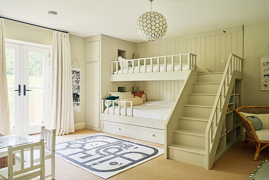 Three Hills Farm Bedroom 4.1