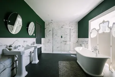 Brynglas Manor Family Bathroom 2