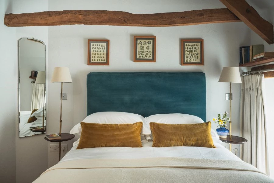 Tregulland Barn Owl Bedroom