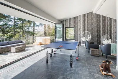 Devonhill Living Space 1