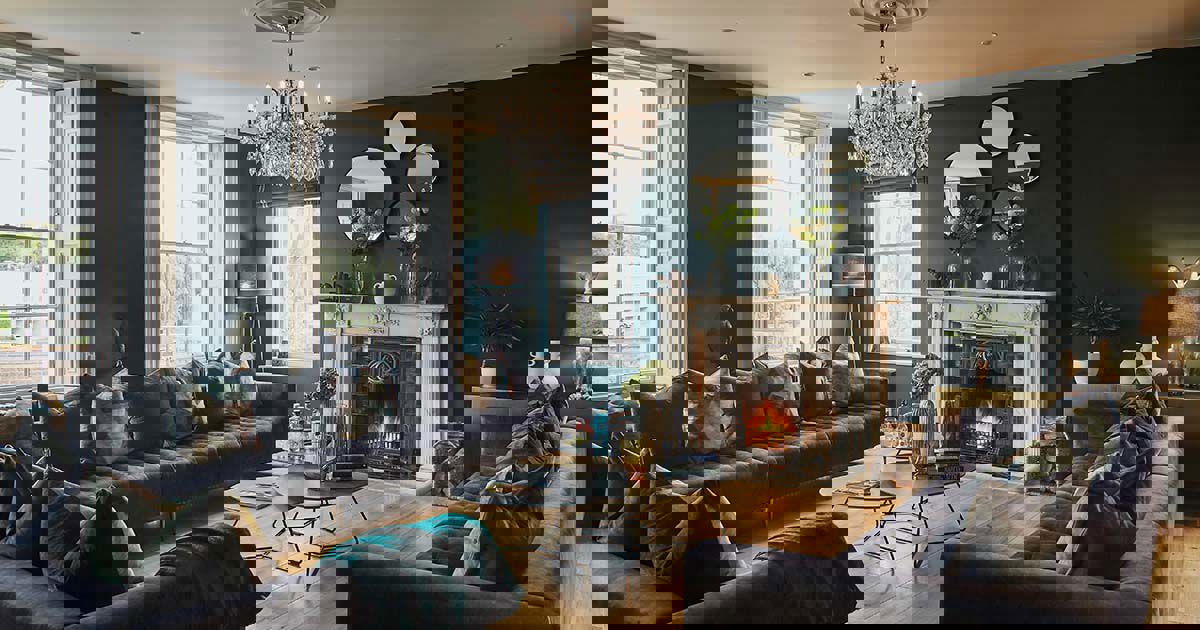 Riverside Luxury House to Rent Chester Sleeps 1416 Big House