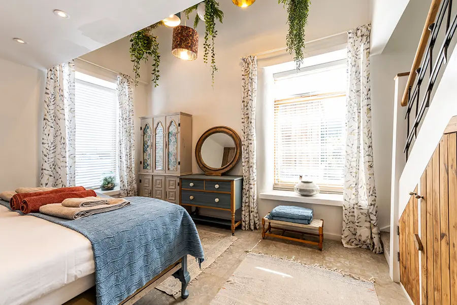 Three Little Pigs Bedroom 5.2